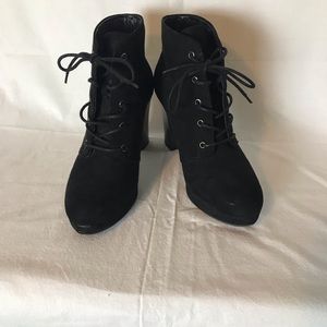 A.N.A Frosty Booties (0-8)